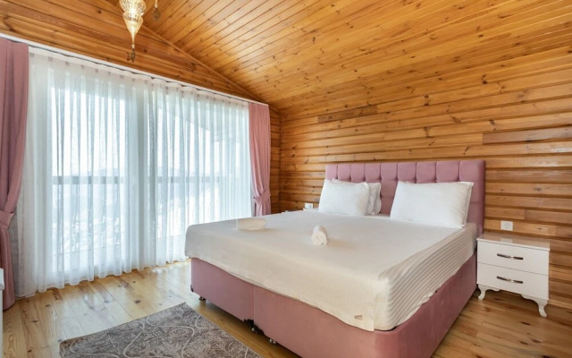 Villa Firuze by Akdenizvillam