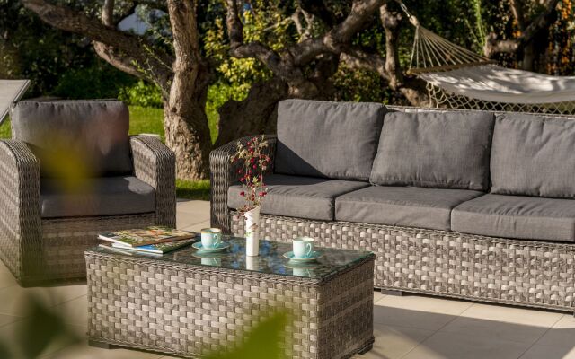 Sunlight Breeze Villa