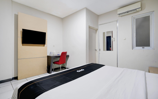 Townhouse Oak Cihampelas Near Ciwalk Formerly Promenade Hotel – Guest Rooms – Bandung