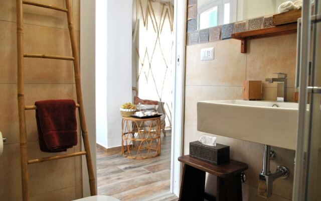 Room in B&B - Mariasofia Master Suite With Private Bathroom