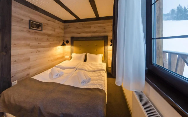 Chalet CrepDeChine Hotel