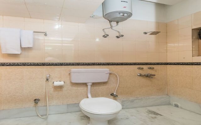 OYO 10364 Fortress Guest House