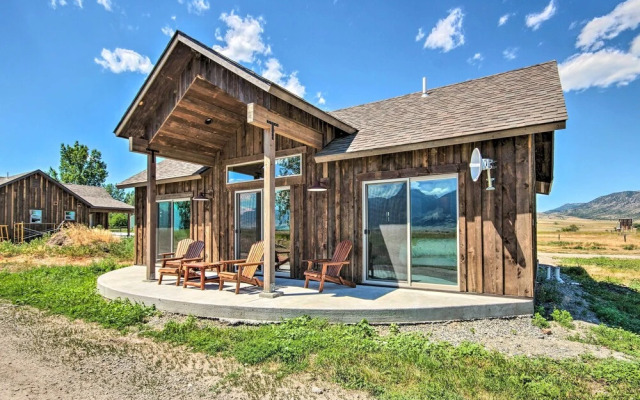 Dreamy Mountain-view Cabin Near Yellowstone!