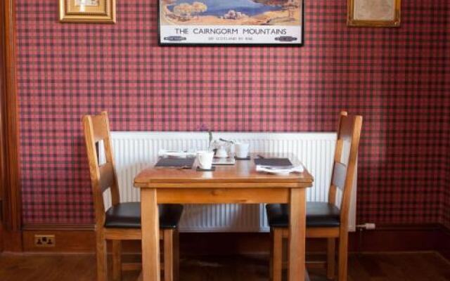 Strathallan Bed and Breakfast