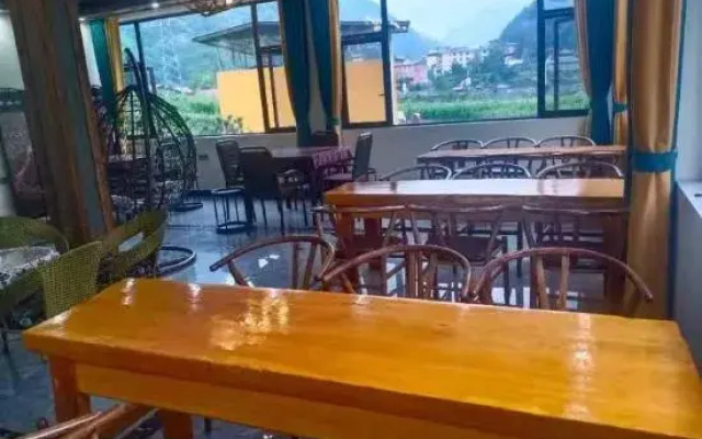 Wenchuan Lin Yi Xing Ju Guesthouse