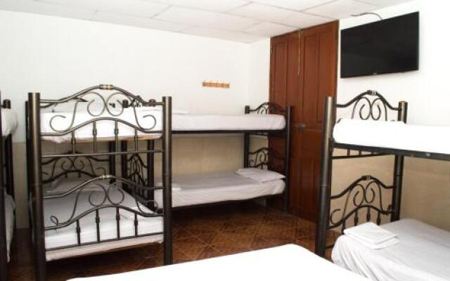 Hostal Maranatha - Hostel