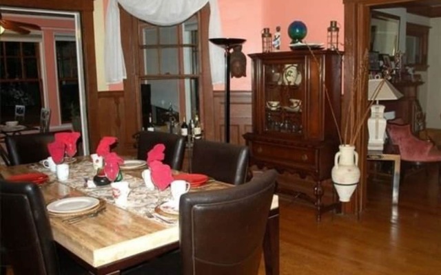 University Circle Bed and Breakfast