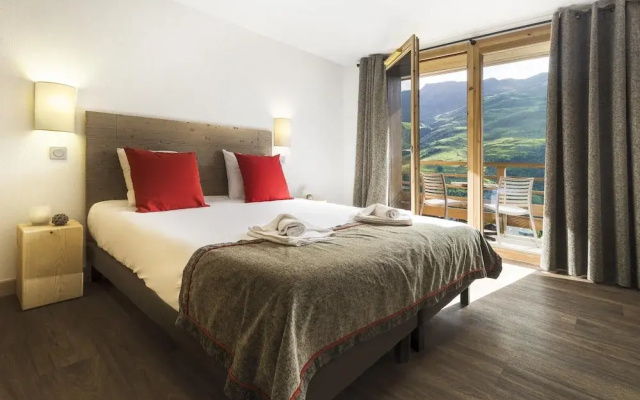 Apartment in Les Menuires With Spa Access