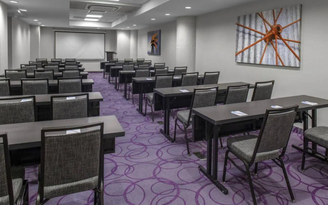 TownePlace Suites by Marriott Dallas Downtown