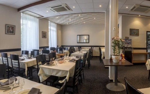 Hotel Montfort