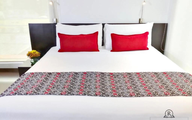 Richmond Suites Hotel