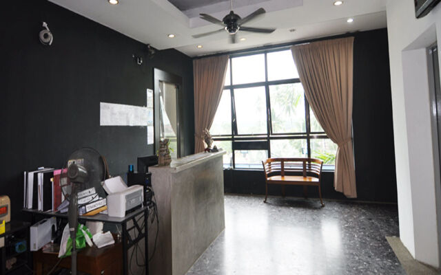 Hotel Zamburger Sg Bakap