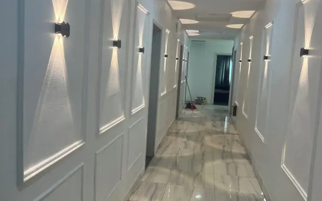 Florence Hotel And Suites