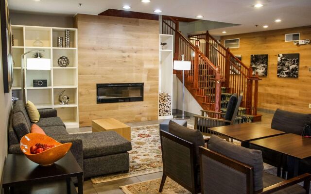 Country Inn & Suites by Radisson, Washington Dulles International Airport, VA