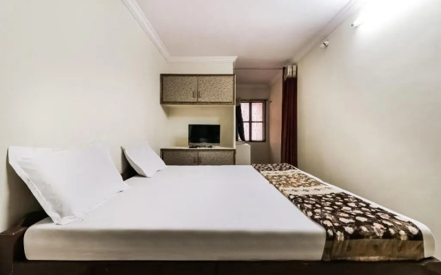 Tarangini Residency & Lodge by OYO Rooms