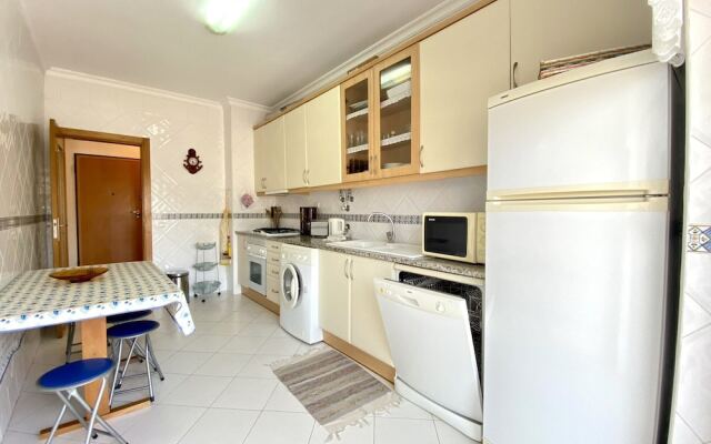 Vilamoura Typical 2 With Pool by Homing