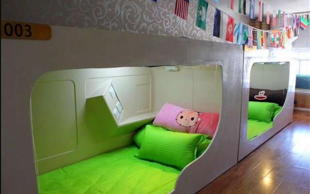 Jianjia Capsule Hotel Weihai