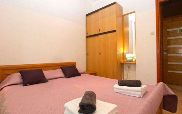 Apartment 397