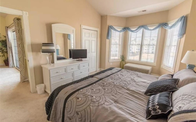 Magnolia Pointe 402-4833