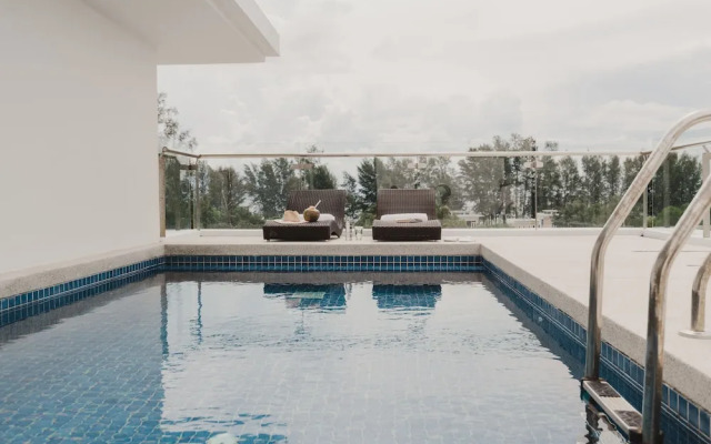 Splash Beach Villa Resort