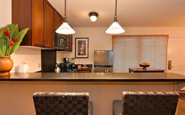 Aina Nalu I104 by RedAwning