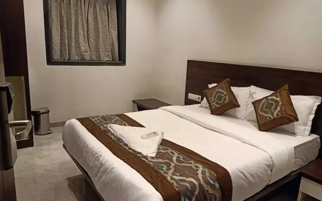 Hotel Flora Suites