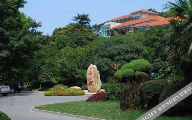 Islet Healthy Resort