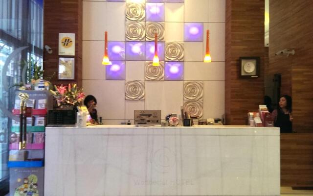 Wonderful Hotel