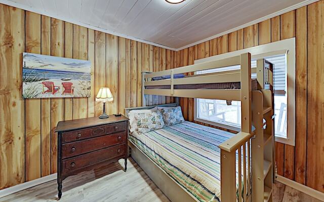 612sunny 2 Bedroom Home