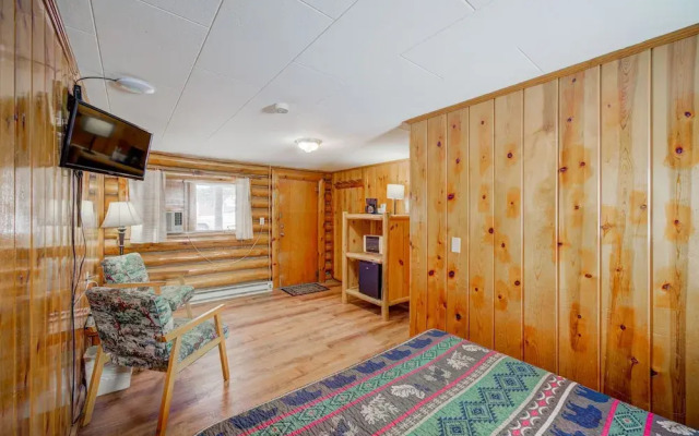 Sportsmans Lodge