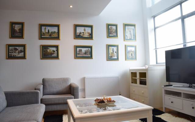 Spacious 2 Bedroom Apartment in Bermondsey