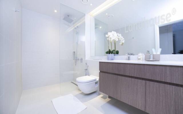 Signature 2BR in Port de La Mer