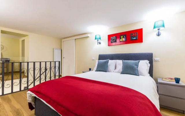 Apartment in the Heart of Nightlife by Wonderful Italy