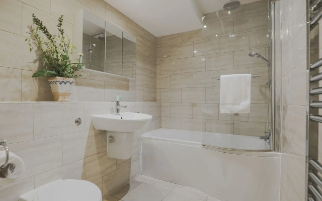 Urban Stay Oxford Gardens Apartments