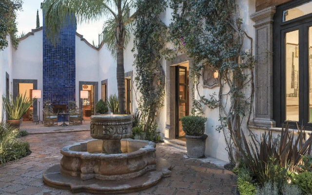 Hotel Amparo