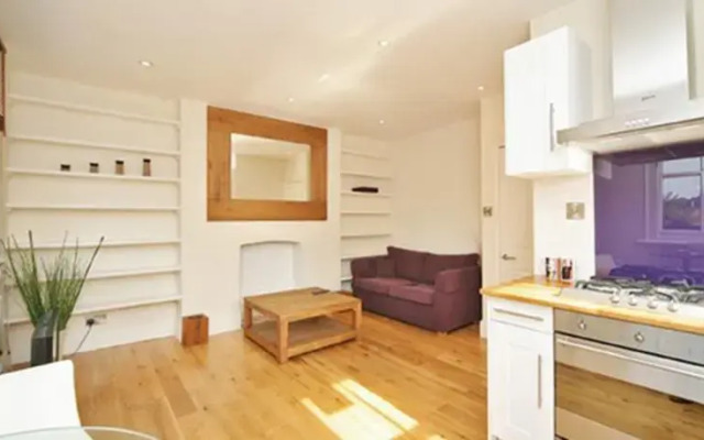 Chic Notting Hill Apartment