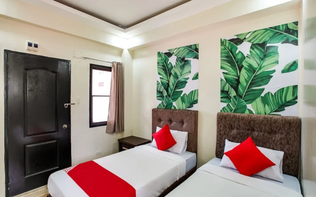 OYO 458 Kathy's Home Garden Suites
