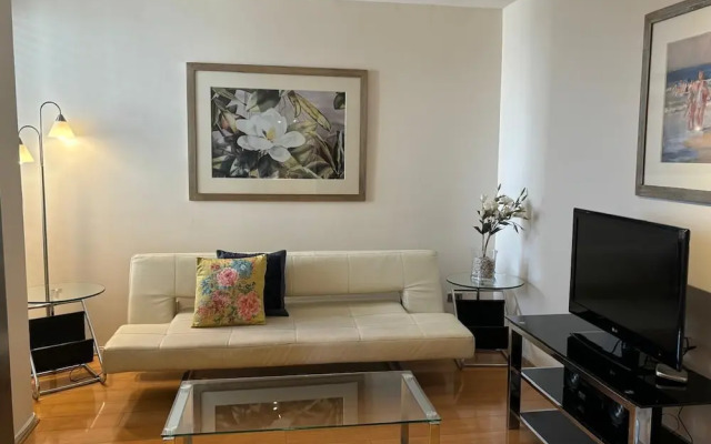 Orly Suites ll
