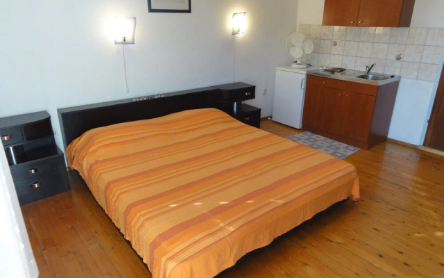 Apartments Maja