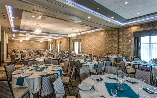 Hilton Garden Inn Topeka