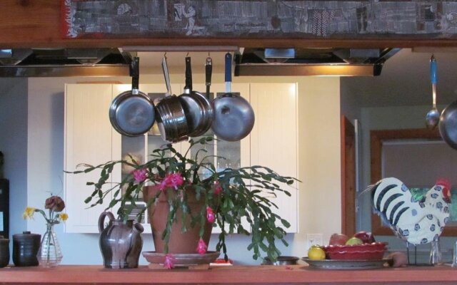 Duffy's Cottages and Suites