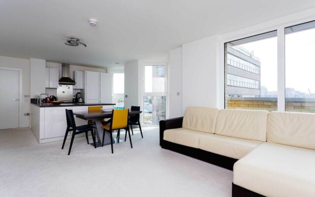 Fulham Riverside Retreat