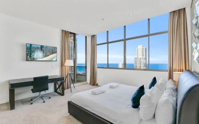 Surfers Paradise Penthouse