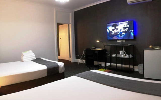 Criterion Hotel Perth – Guest Rooms – Perth