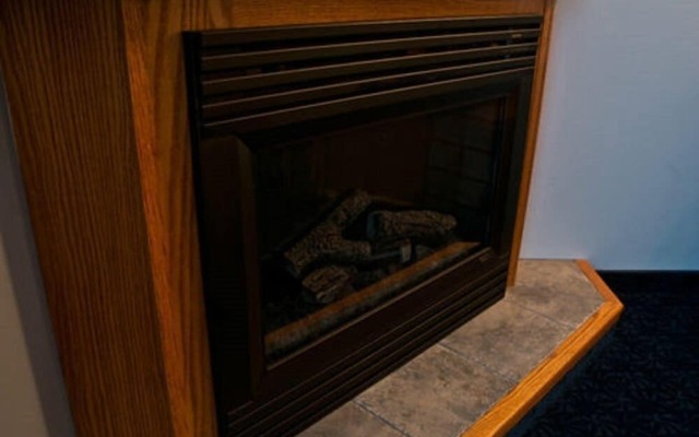 Misty Mountain Inn and Suites