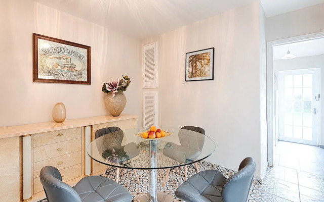 Willows-Cardiff Guest House