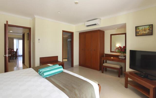 Peninsula Beach resort
