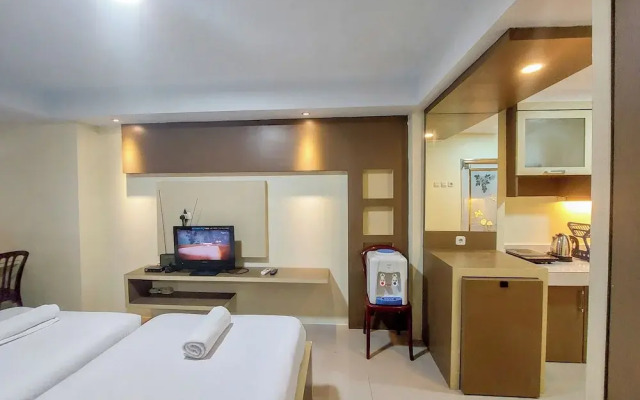 Good Deal And Homey Studio Apartment At Mansyur Residence