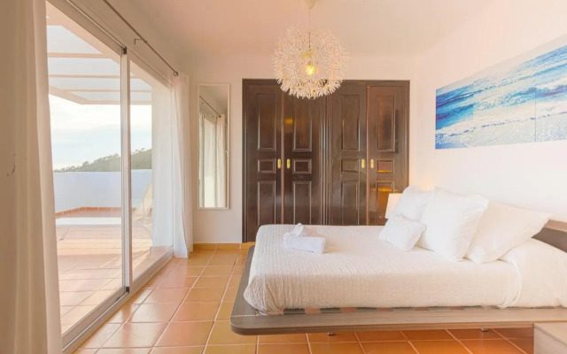 Villa Serretes