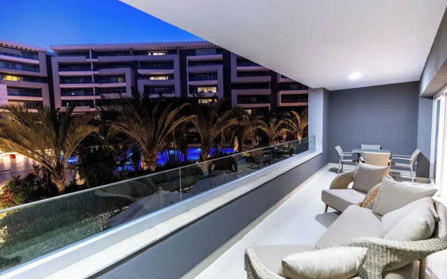 Ocean Apartments